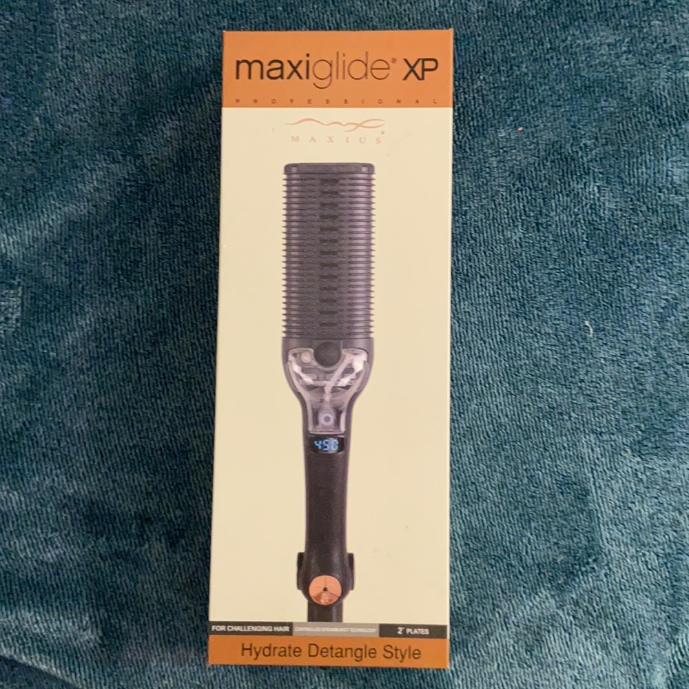 Maximus Maxiglide XP Hydrate Detangle Style Flat Iron